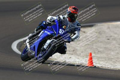 media/Sep-21-2025-TrackDaz (Sun) [[277c75b276]]/A Group/12pm (Turn 2)/